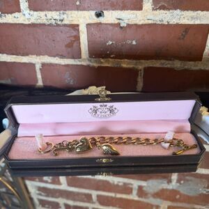 Y2K Juicy Couture Gold Bracelet AND Separate Gold Broken-Heart Charm